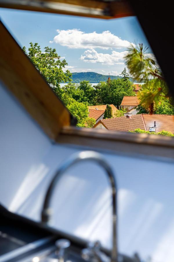 Villa Muzsa Deluxe Balatonfured Exterior photo